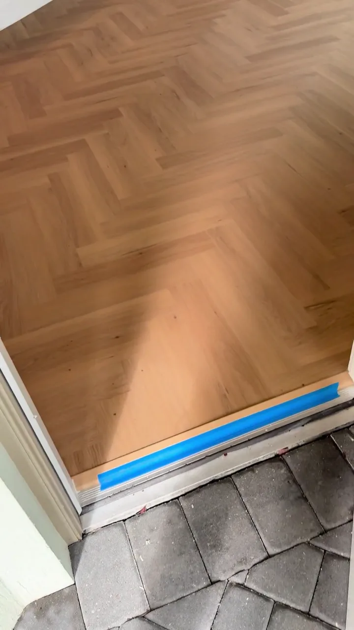 Tuscany 8mm Herringbone Vinyl – Pompano Beach