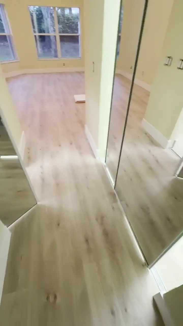 Vinyl flooring – Sunrise preview