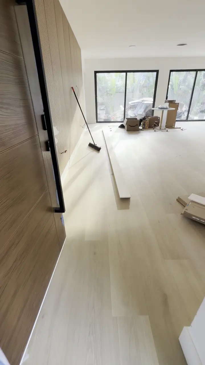 Miami Beach Vinyl – Full Home Install preview