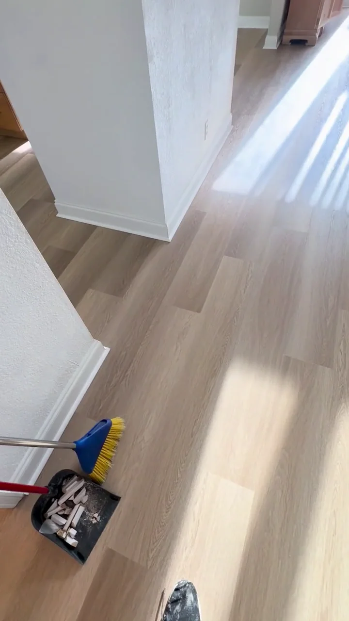 Creme Brulee 8mm Vinyl – Boynton Beach
